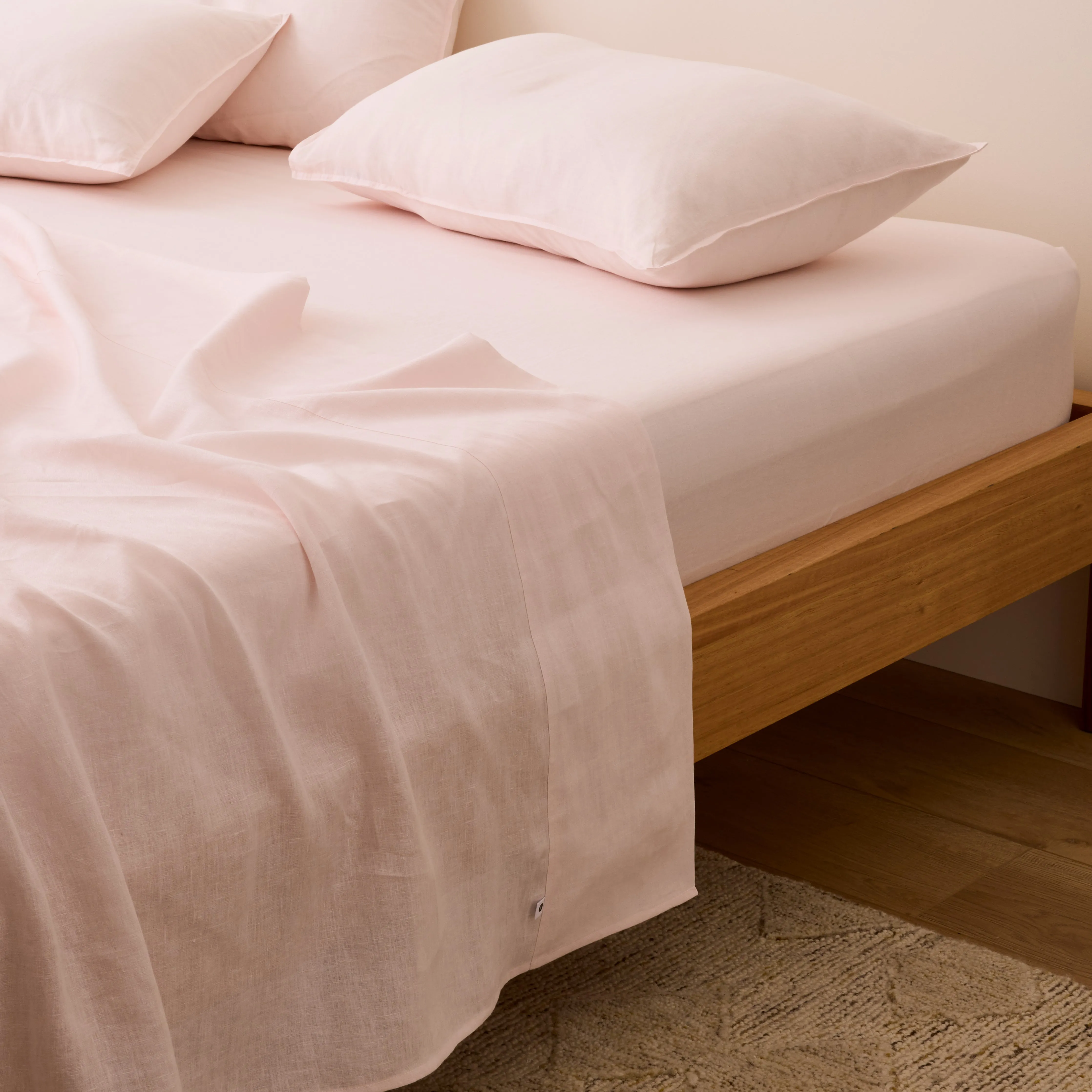 Eve Linen - Marshmallow Bedding