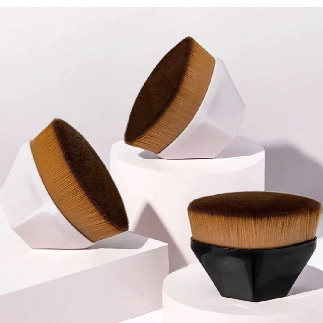 Flat Top Kabuki Makeup Brush   Case