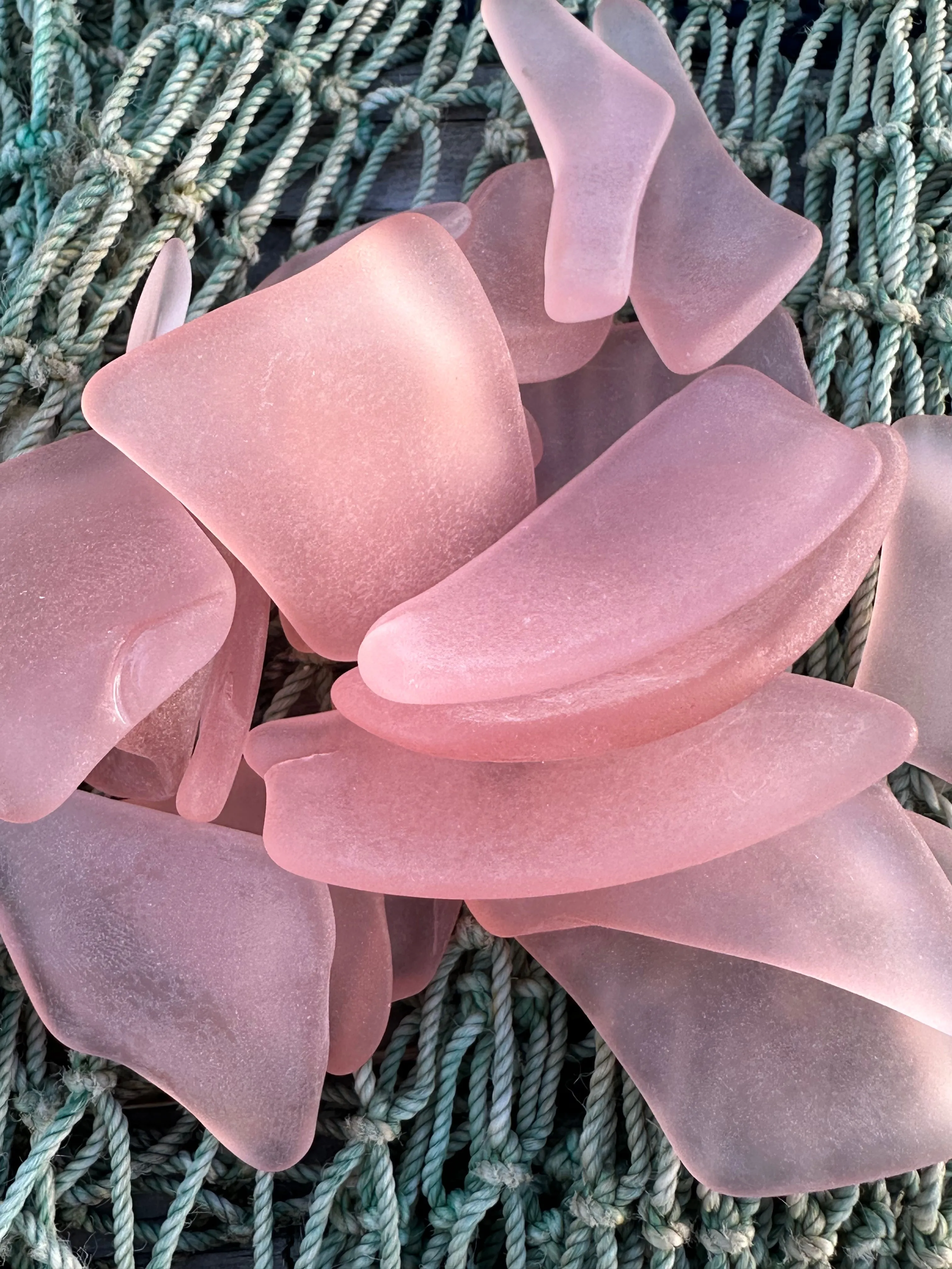 Hand Tumbled Seaglass Blush Mix