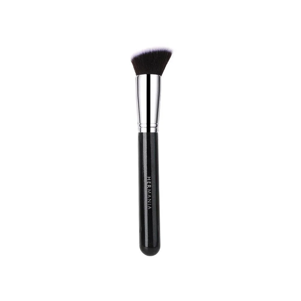 Hermania Flat Top Angled Foundation Brush - F70
