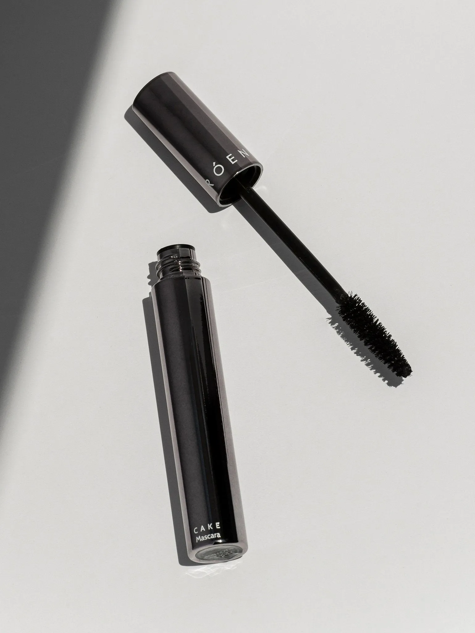 ROEN BEAUTY - CAKE Mascara